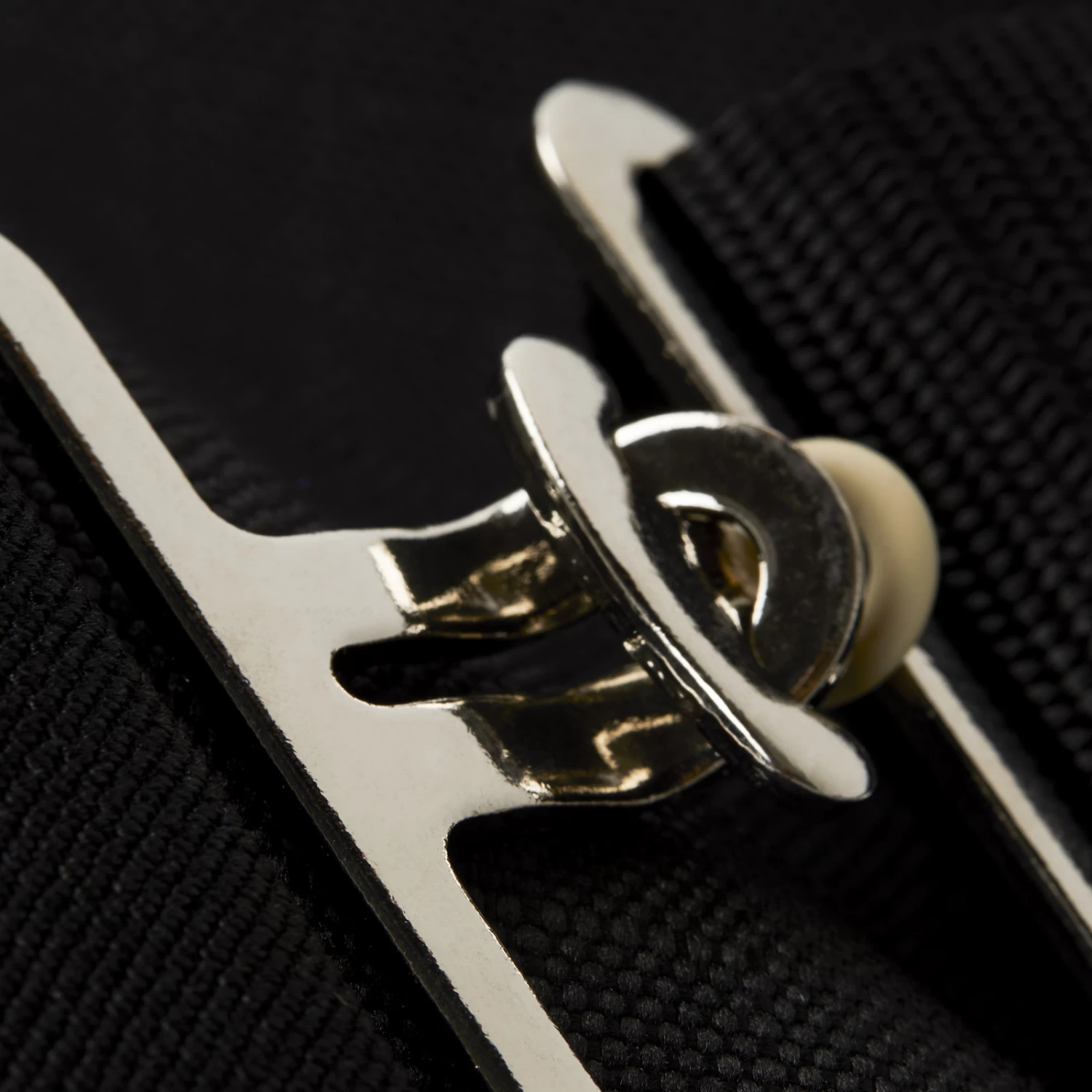 B Vertigo Drew Warming Blanket - Dark Navy - Image 2