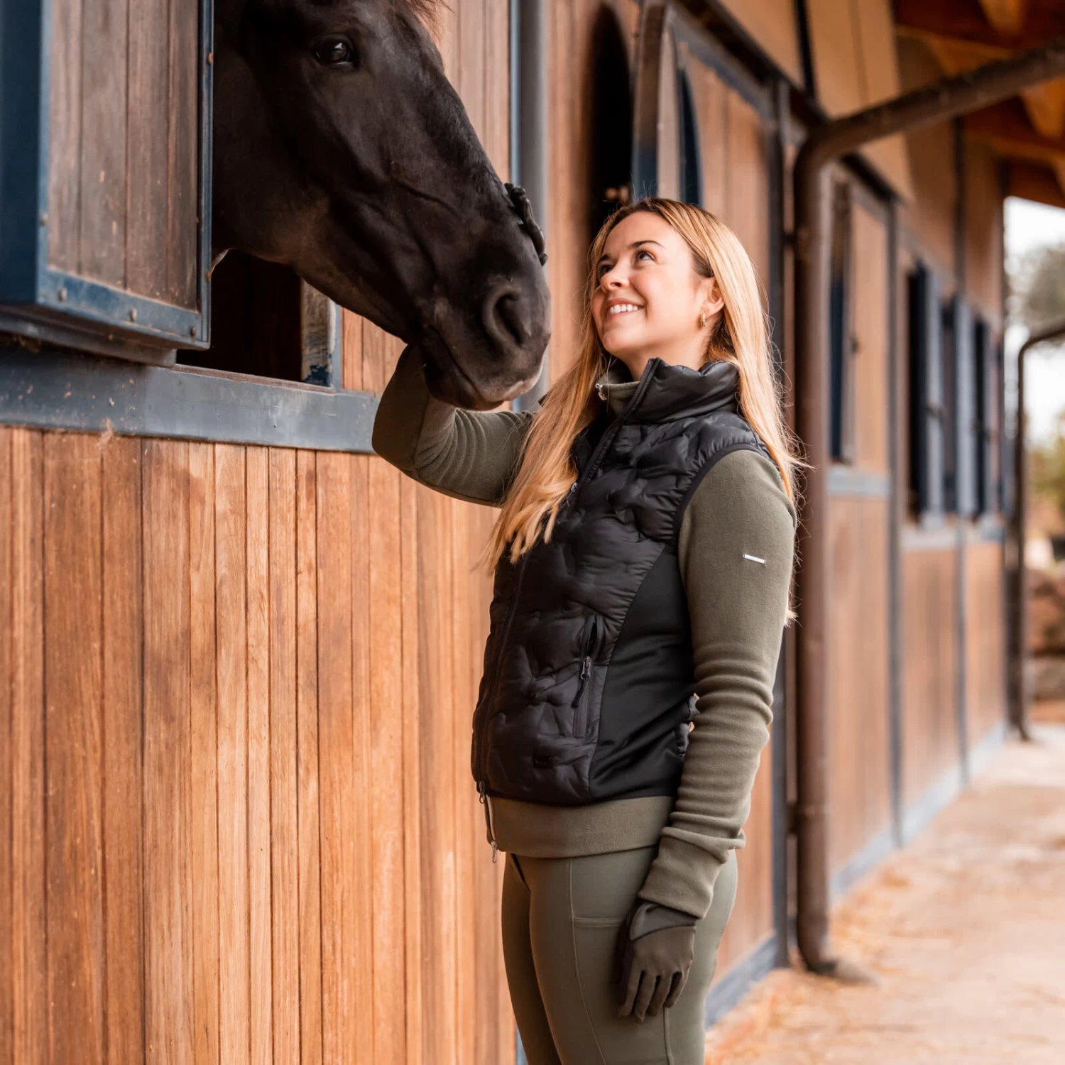 Horze Shelly Womens Vest - Black - Image 2