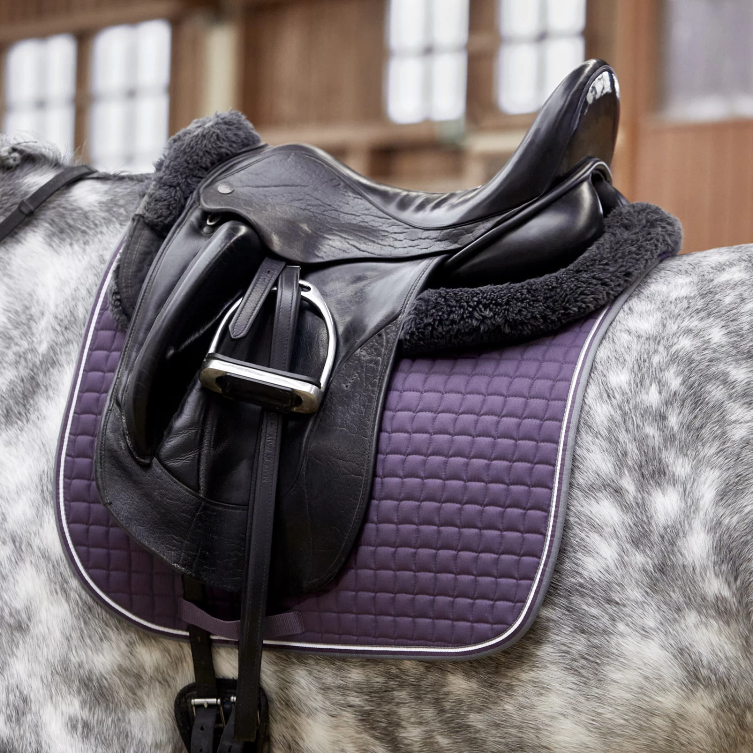 Horze Adepto Dressage Saddle Pad - Blackcurrant Purple - Image 7