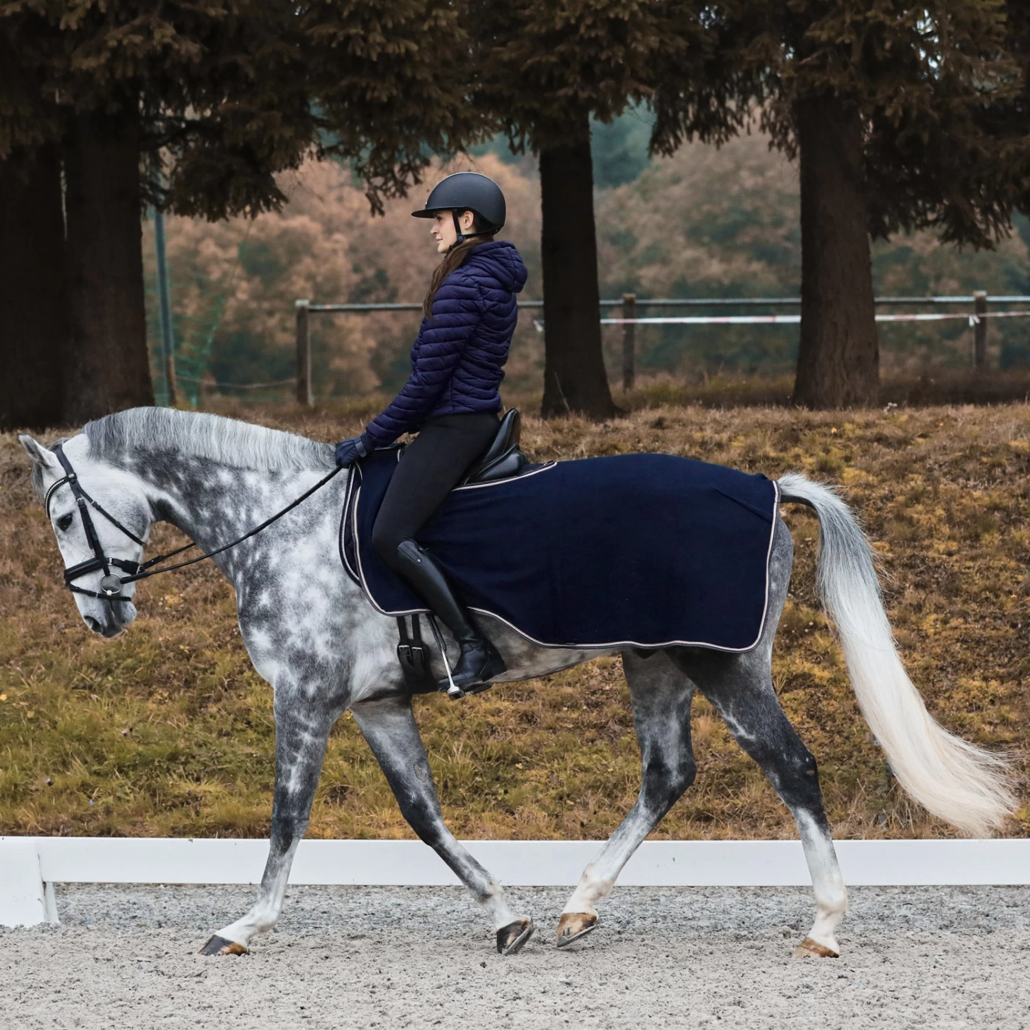 Horze Kiel Riding Rug With Fleece - Dark Navy - Image 3