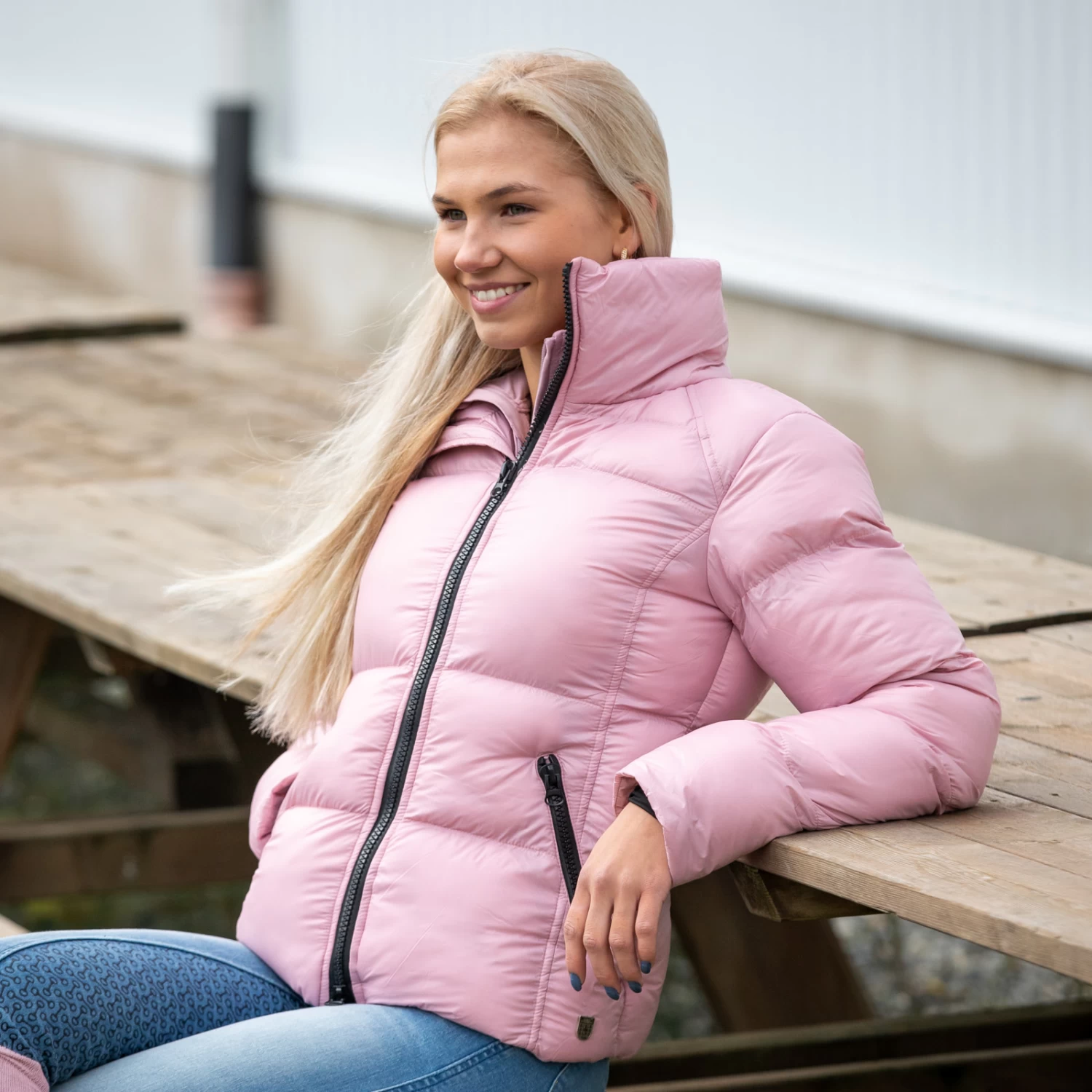 Horze Rianna Womens Puffy Winter Jacket - Zephyr - Image 2