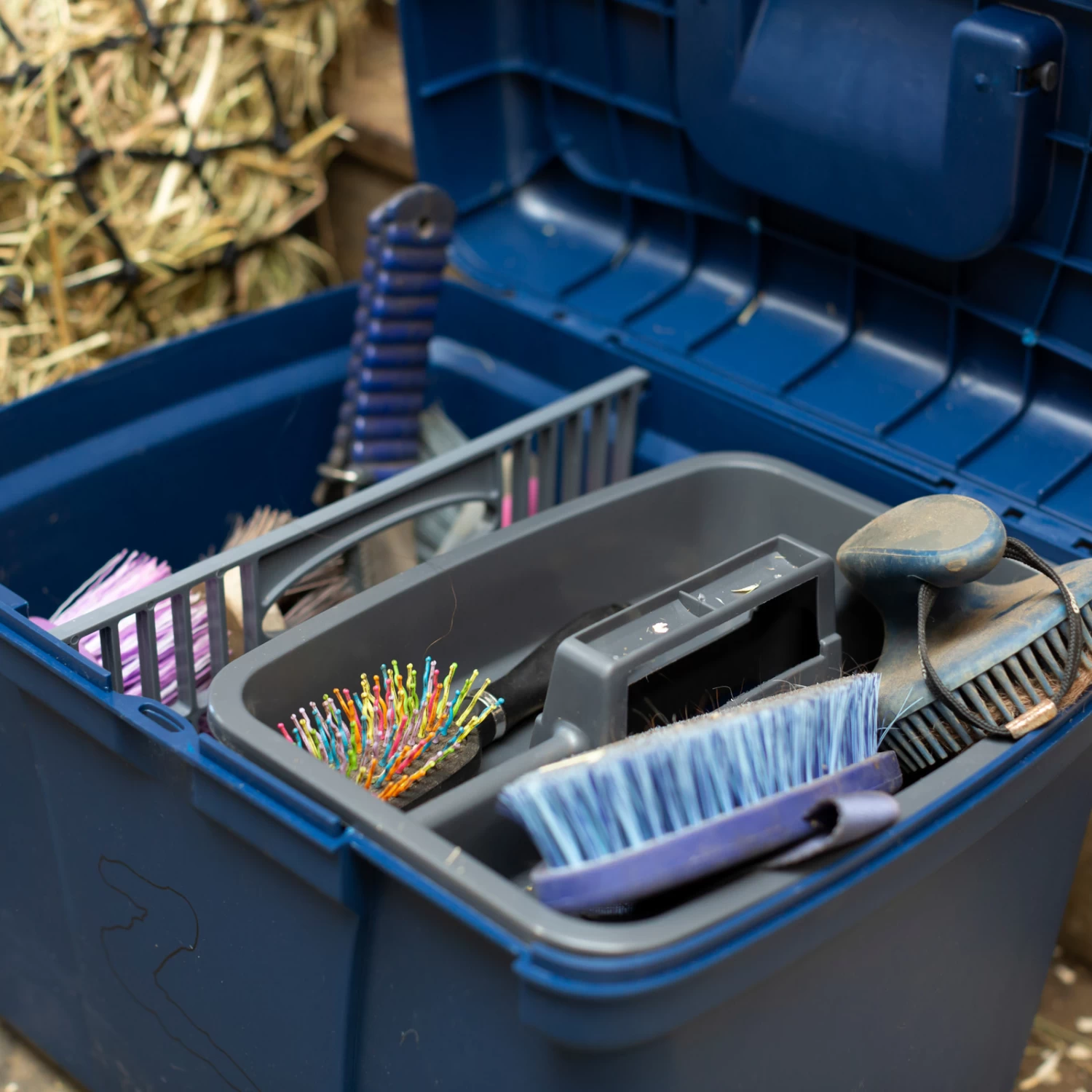 Horze Smart Grooming Box - Dark Dark Blue - Image 3