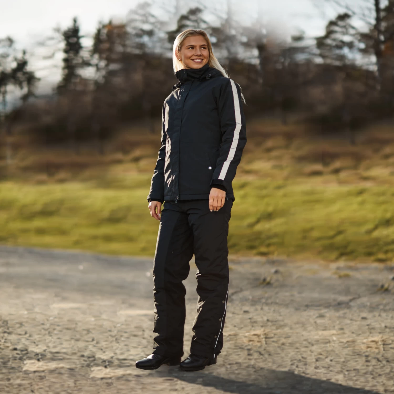 Horze Cheyenne Womens Padded Winter Riding Pants - Black - Image 2