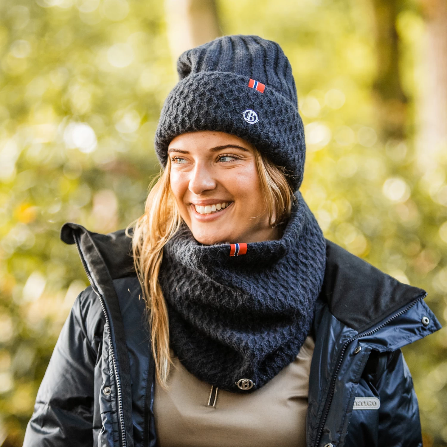 B Vertigo Rudy Knitted Hat - Dark Navy - Image 2