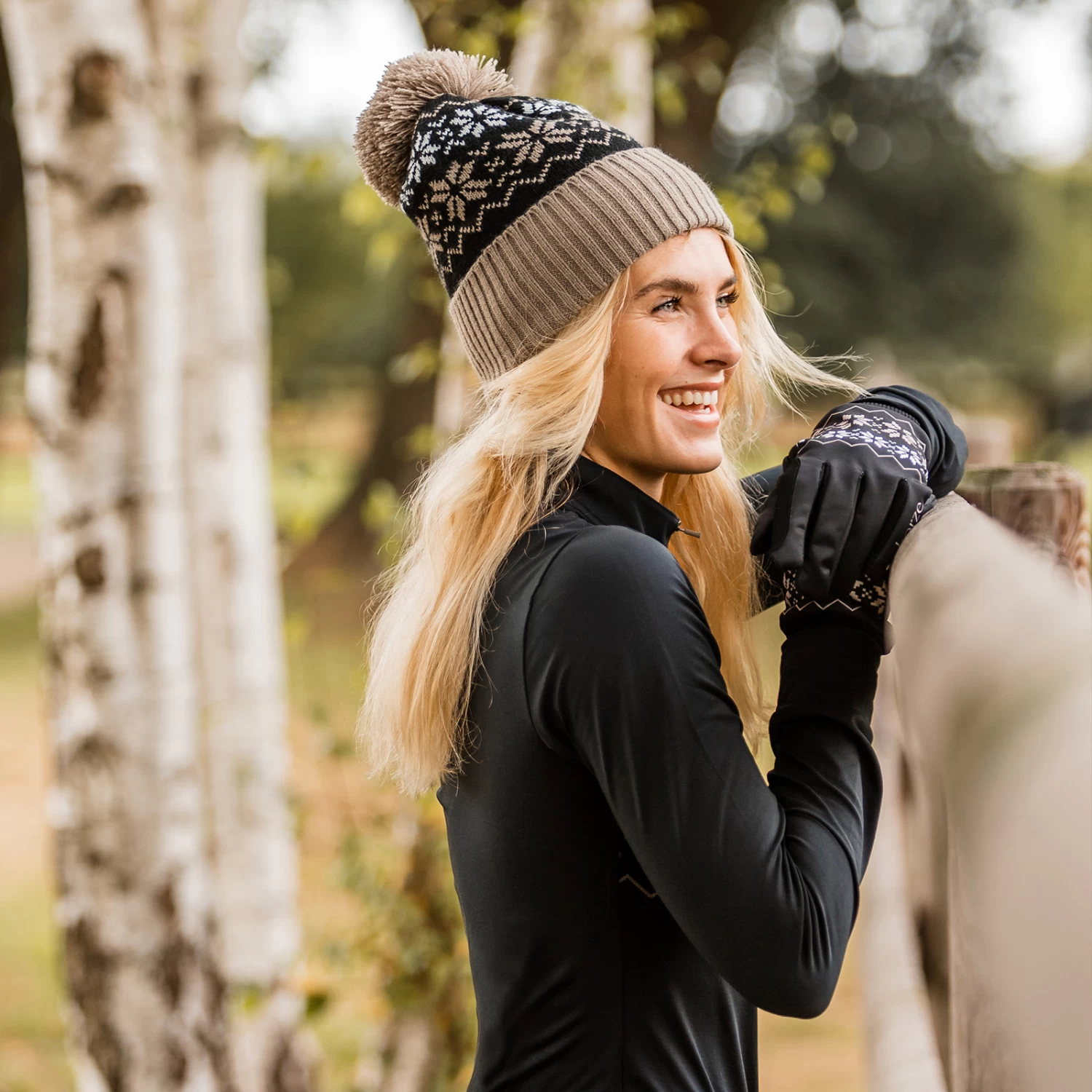 Horze Emily Snowflake Knitted Hat - Black/Desert Taupe - Image 4