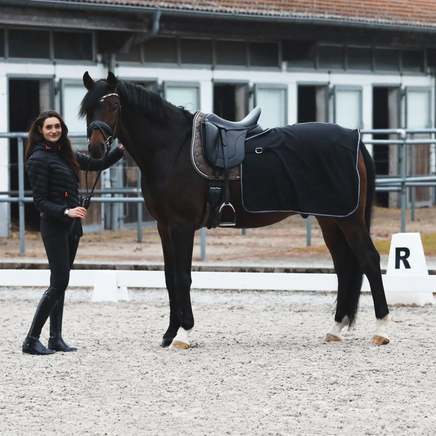 Horze Kiel Fleece Quarter Sheet - Black - Image 4