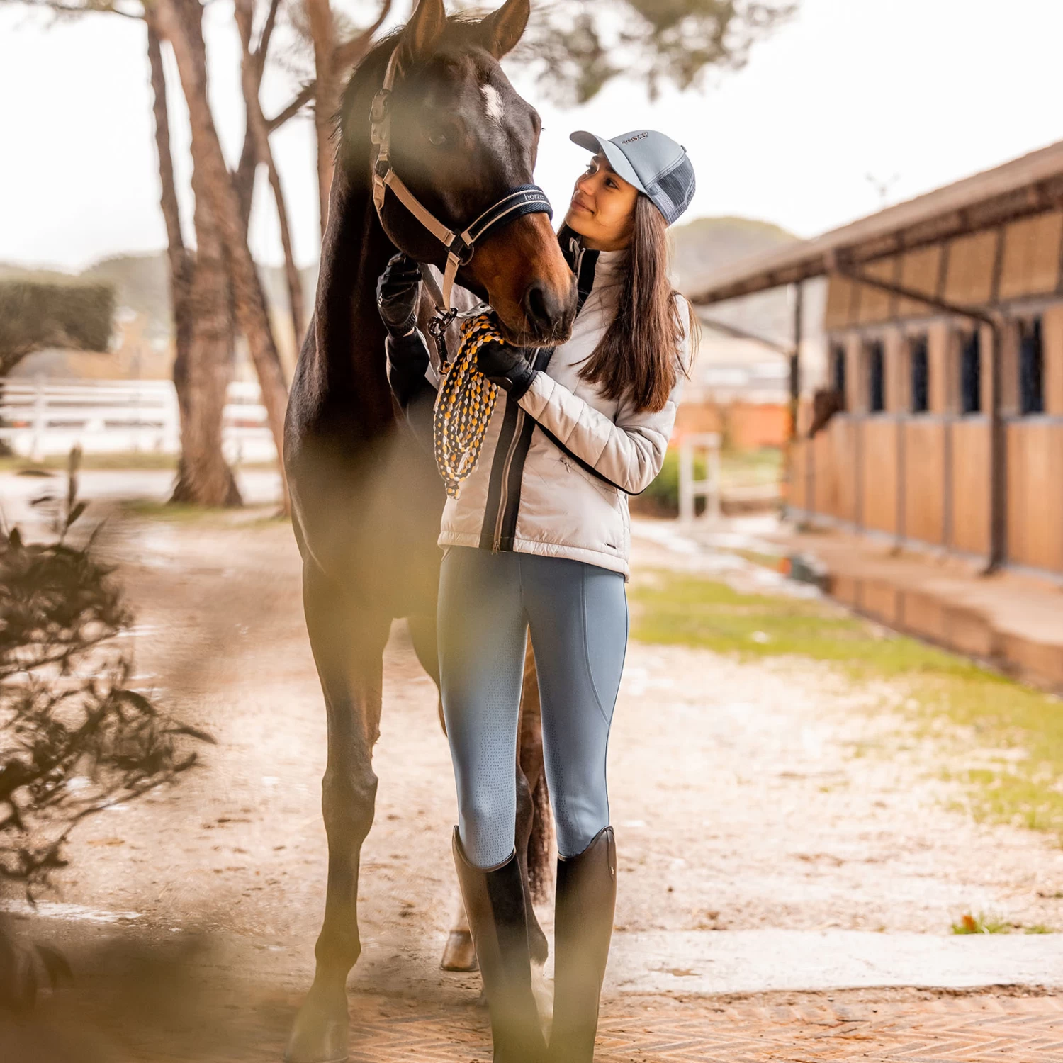 Horze Cameron Womens Hybrid Jacket - Harbour Mist - Image 8