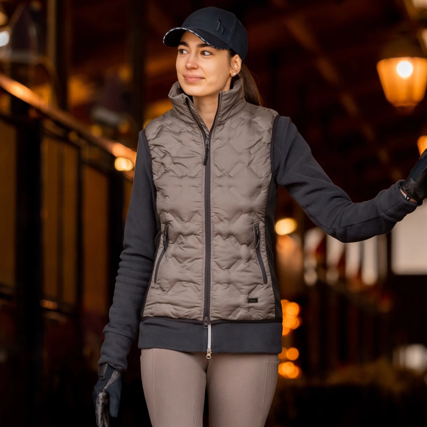 Horze Shelly Womens Vest - Morel Brown - Image 4