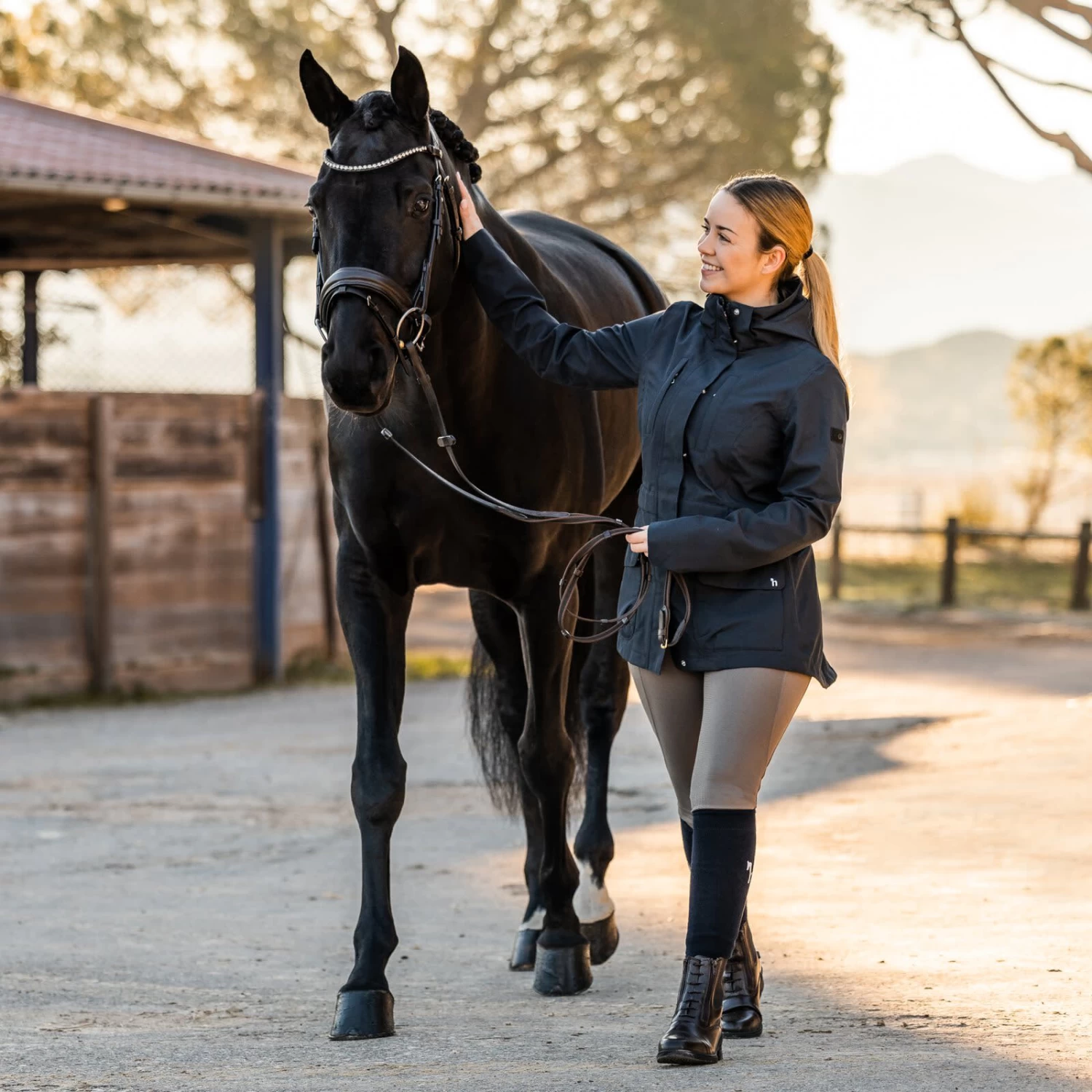 Horze Jadine Womens Waterproof Shell Jacket - Dark Navy - Image 9