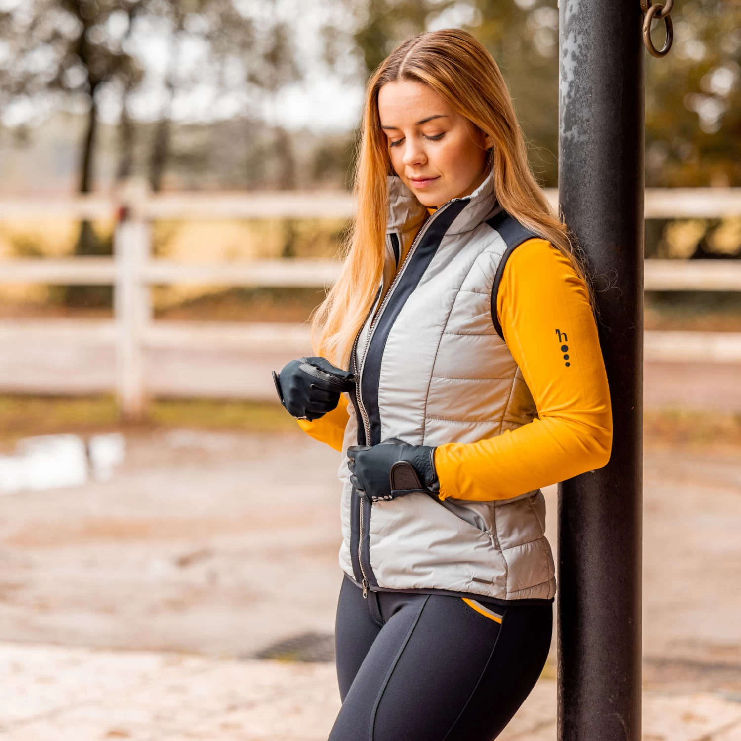 Horze Cameron Womens Hybrid Vest - Harbour Mist - Image 4