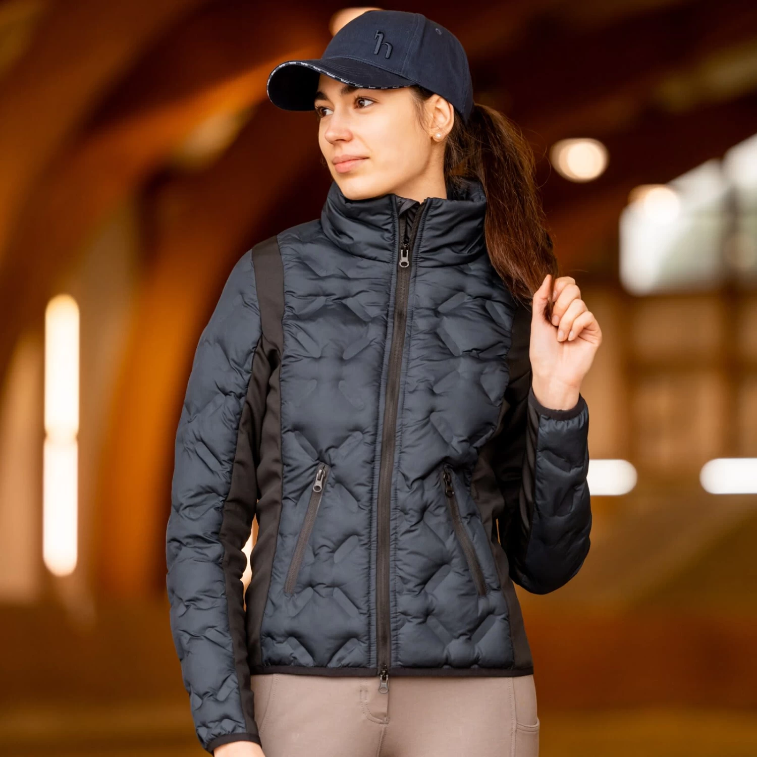 Horze Shelly Womens Padded Jacket - Dark Navy - Image 3
