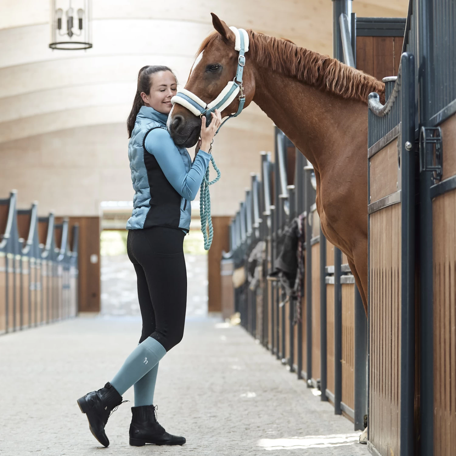 Horze Shelly Womens Light Padded Vest - Arctic Blue - Image 10