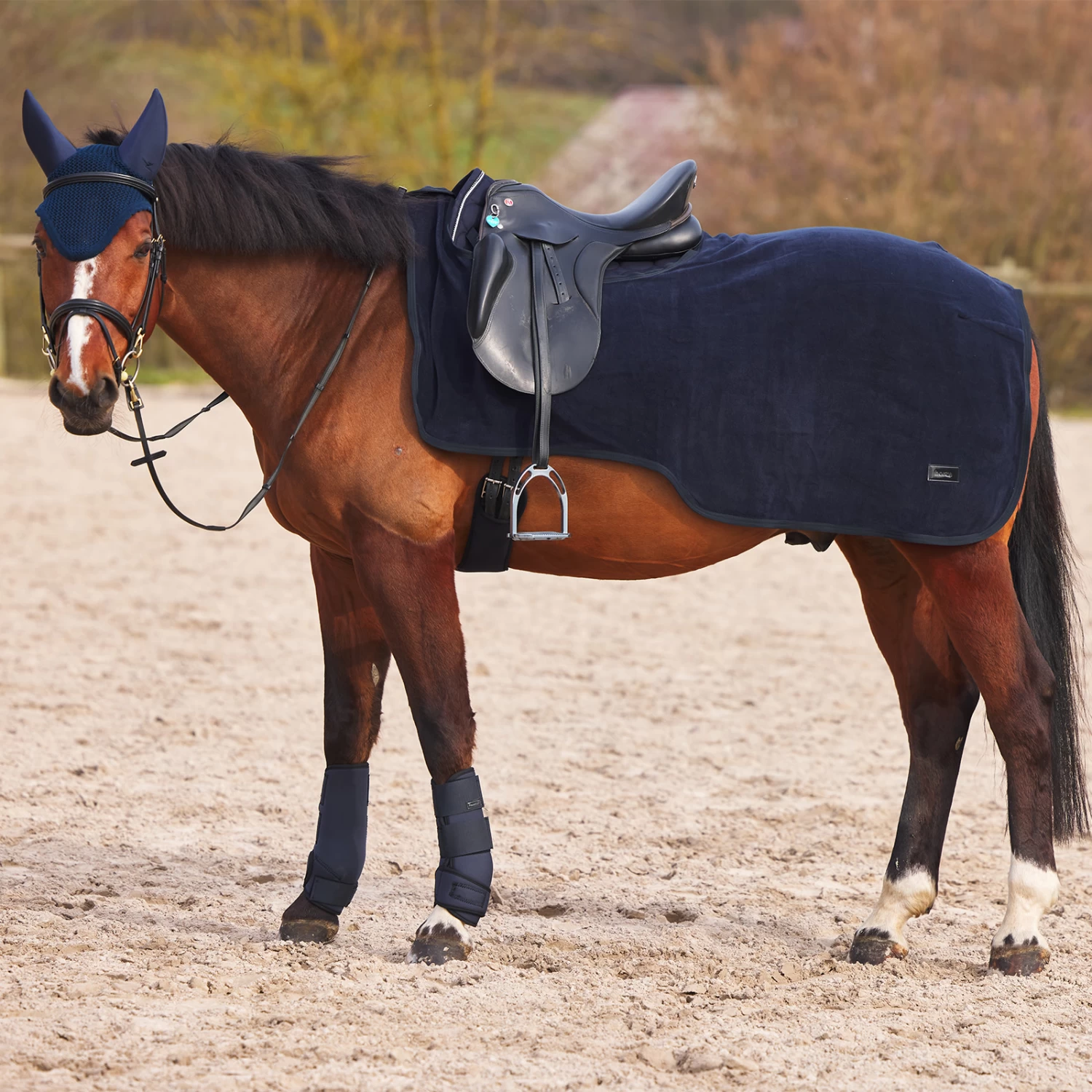 Horze Marquess Fleece Riding Blanket - Dark Navy - Image 3