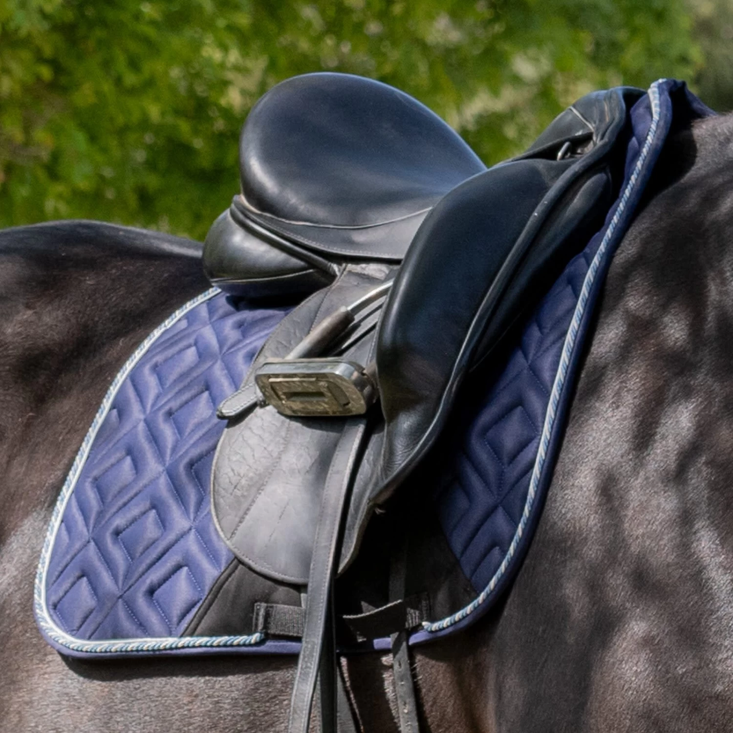 Equinavia Stockholm NordicAir Dressage Pad - Navy Blue - Image 4